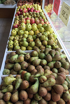 peras-y-manzanas.jpg - Frutería de Alimentación Yolanda